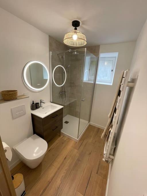 Appartement Calme Et Cosy Proche Centre Vue Chateau Vitre  Bagian luar foto